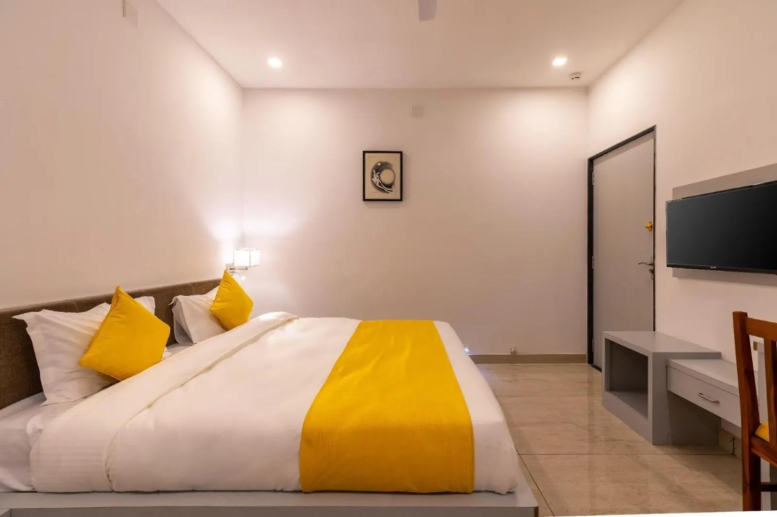 Jaydurg Asra Lake Heritage Hotel With Rooftop And Swimming Pool Udaipur