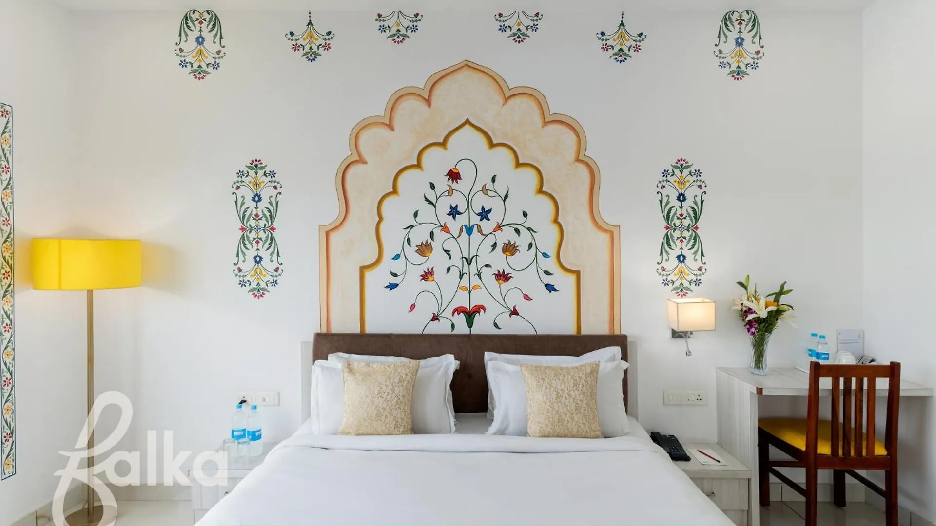 Jaydurg Asra Lake Heritage Hotel With Rooftop And Swimming Pool Udaipur
