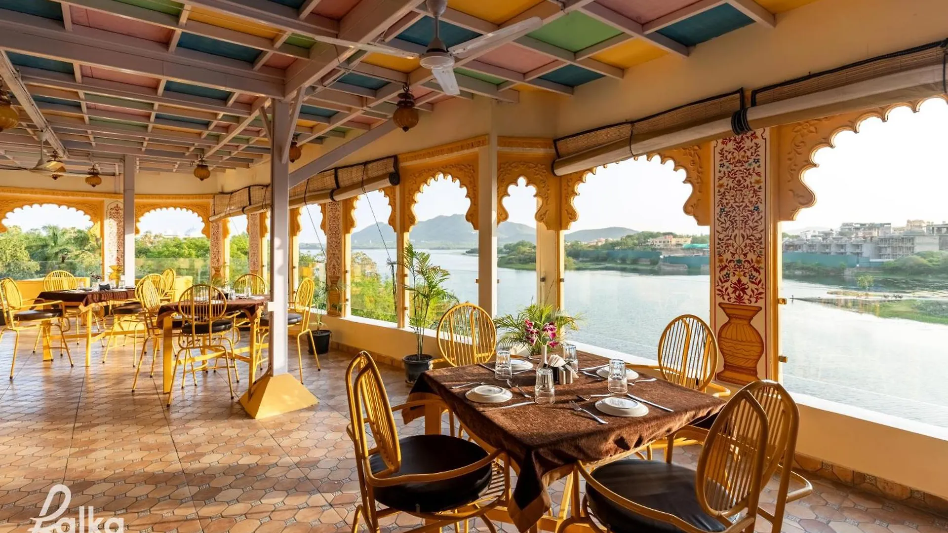 Jaydurg Asra Lake Heritage Hotel With Rooftop And Swimming Pool Udaipur