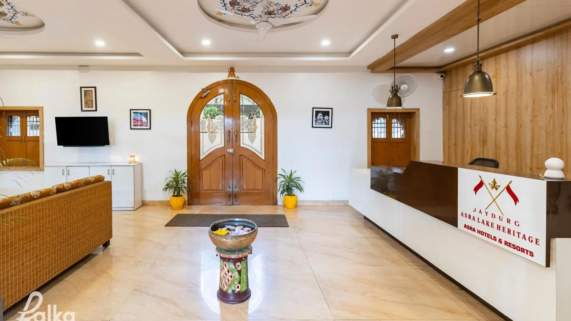 Jaydurg Asra Lake Heritage Hotel With Rooftop And Swimming Pool Udaipur
